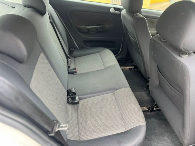 Foto 7 - Volkswagen Gol 1.0 TEC City (Flex) 4p 2014