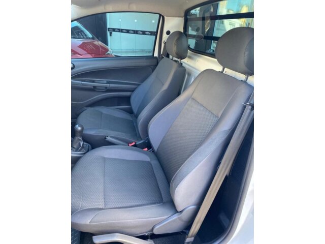 Foto 3 - Volkswagen Saveiro 1.6 CS Robust 2023