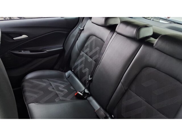 Foto 12 - Chevrolet Onix 1.0 100 Anos 2026