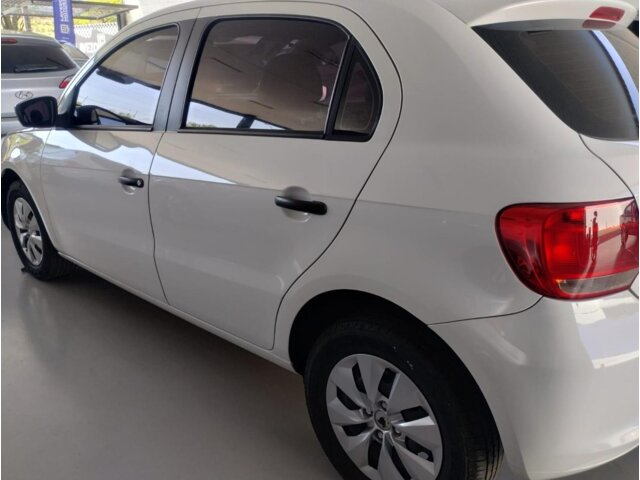 Foto 6 - Volkswagen Gol 1.6 VHT (Flex) 4p 2014