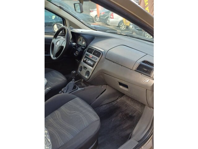 Foto 6 - Fiat Punto 1.4 (Flex) 2008