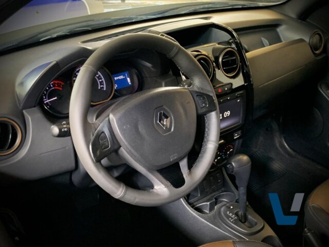 Foto 9 - Renault Duster 2.0 16V Dynamique (Aut) (Flex) 2016