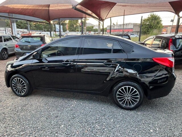 Foto 3 - Hyundai HB20S 1.6 Comfort Style 2014