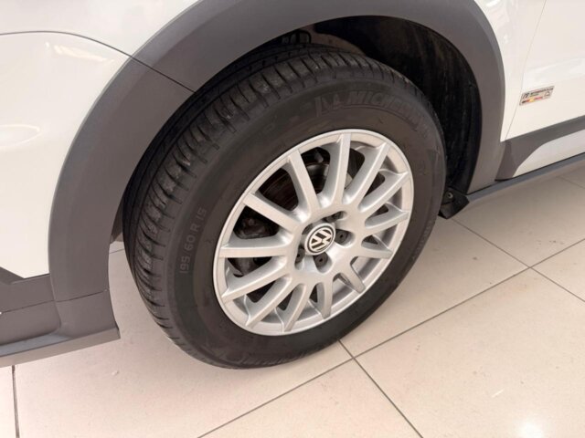 Foto 7 - Volkswagen Fox 1.6 MSI Comfortline (Flex) 2018