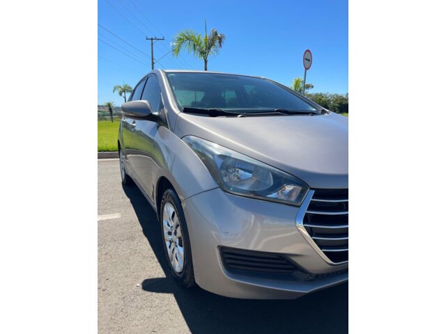 Foto 6 - Hyundai HB20S 1.6 Comfort Style 2016