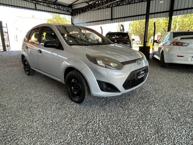 Foto 1 - Ford Fiesta Hatch 1.0 (Flex) 2012