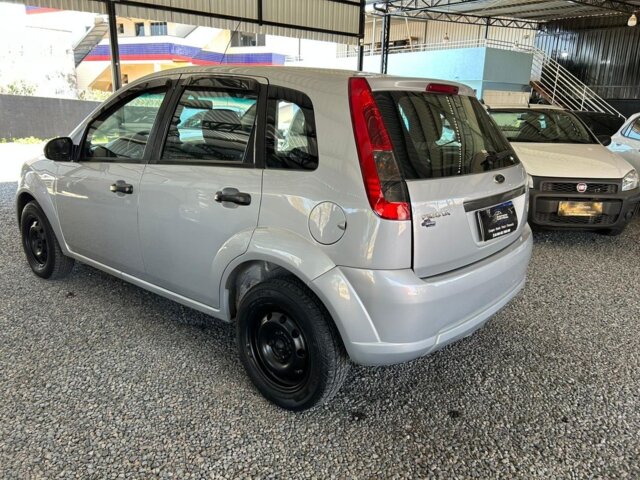 Foto 4 - Ford Fiesta Hatch 1.0 (Flex) 2012