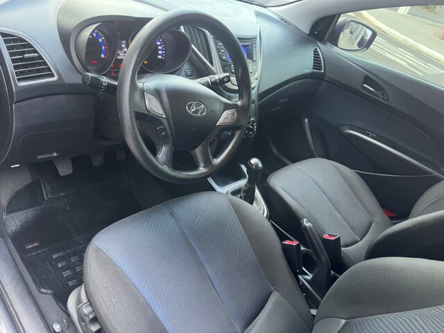 Foto 3 - Hyundai HB20 1.6 Comfort Style 2013