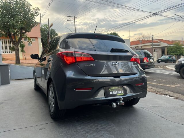 Foto 5 - Hyundai HB20 1.6 Comfort Style 2013