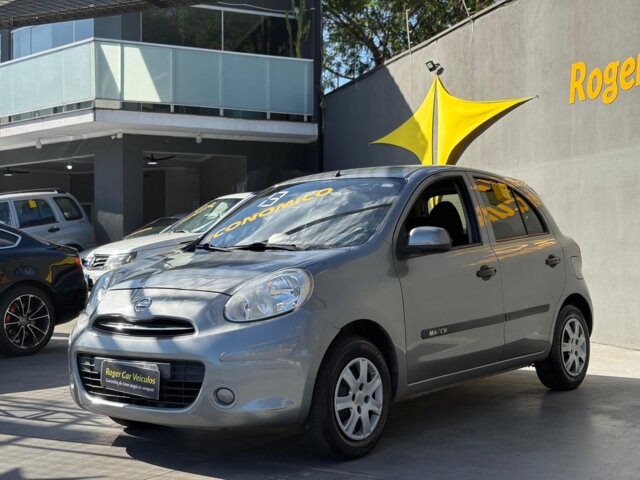 Foto 7 - NISSAN March 1.0 16V S (Flex) 2013