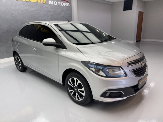 Foto 3 - Chevrolet Onix 1.4 LTZ SPE/4 2014