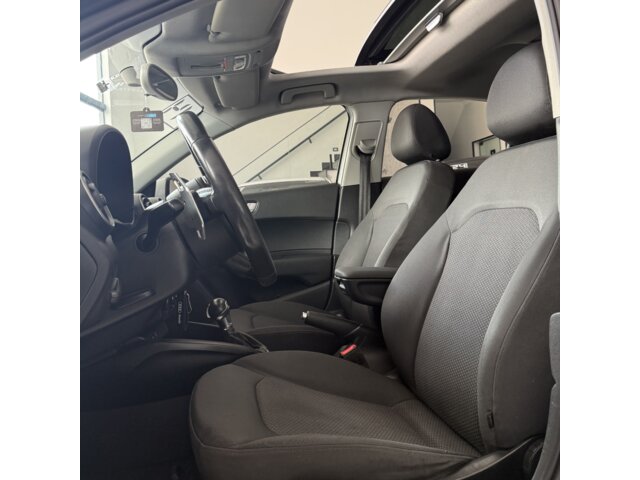 Foto 6 - Audi A1 1.4 TFSI Sportback Attraction S Tronic 2014