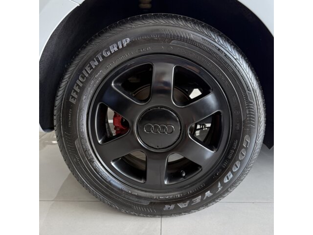 Foto 17 - Audi A1 1.4 TFSI Sportback Attraction S Tronic 2014