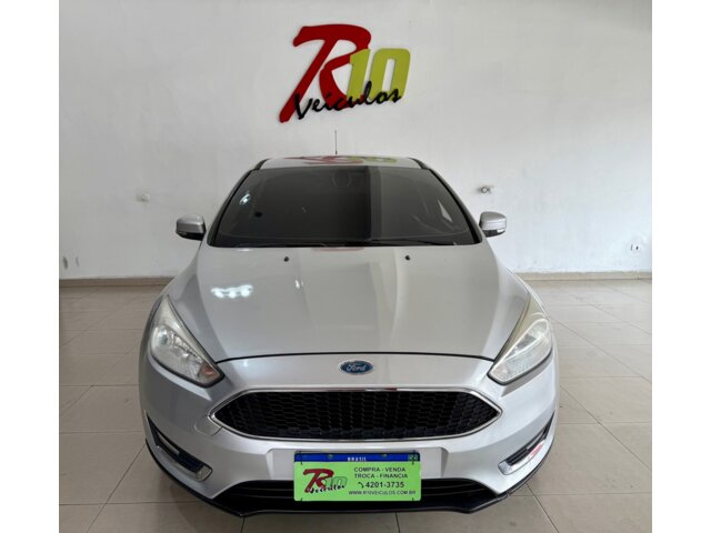 Foto 2 - Ford Focus Sedan SE 2.0 PowerShift 2016