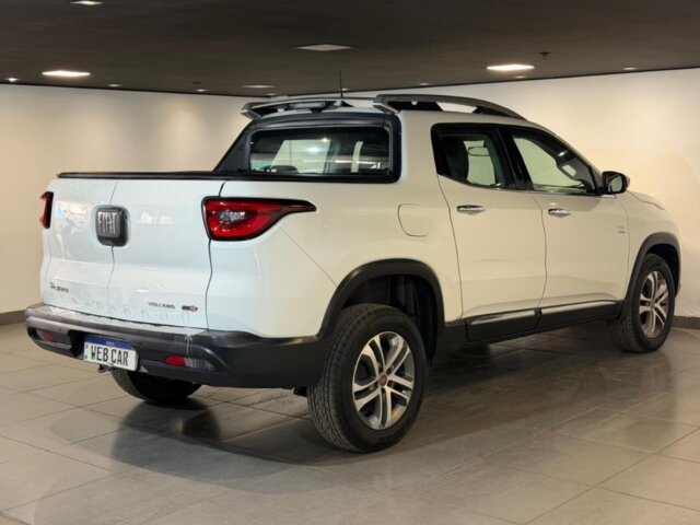 Foto 6 - Fiat Toro Volcano 2.0 diesel AT9 4x4 2018