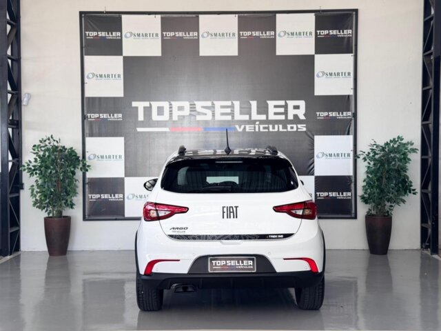 Foto 5 - Fiat Argo 1.3 Trekking 2021