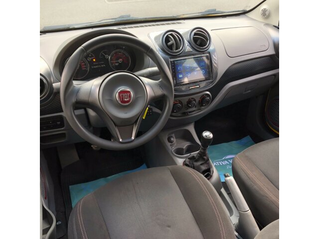 Foto 9 - Fiat Palio Sporting 1.6 16V (Flex) 2013