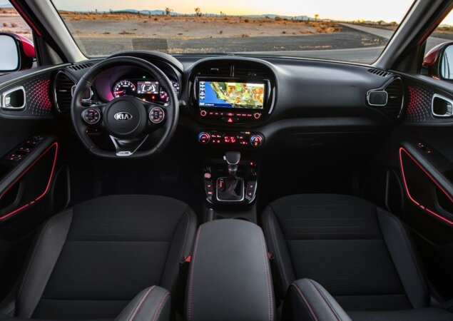 Interior é inspirado na música, segundo a Kia