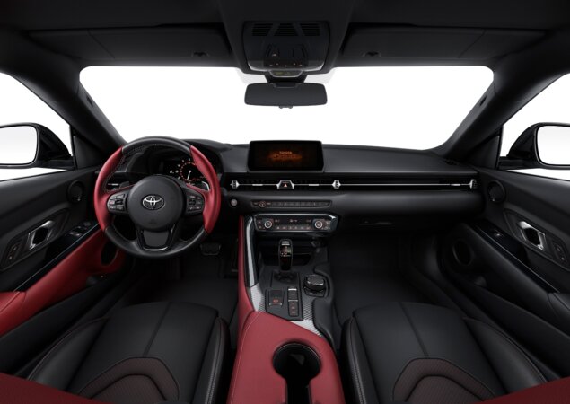 Interior tem elementos da BMW