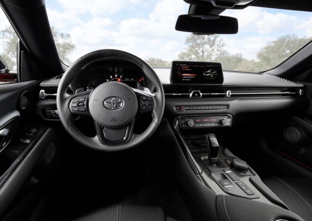 Central multimídia é a mesma dos BMW vendidos no Brasil