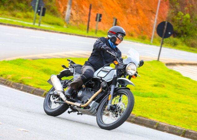 Royal Enfield Himalayan chega ao Brasil por R$ 18.990 já com ABS de série