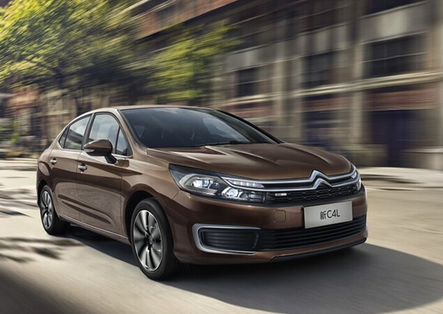 Citroën C4 Lounge ganhou novo interior na China