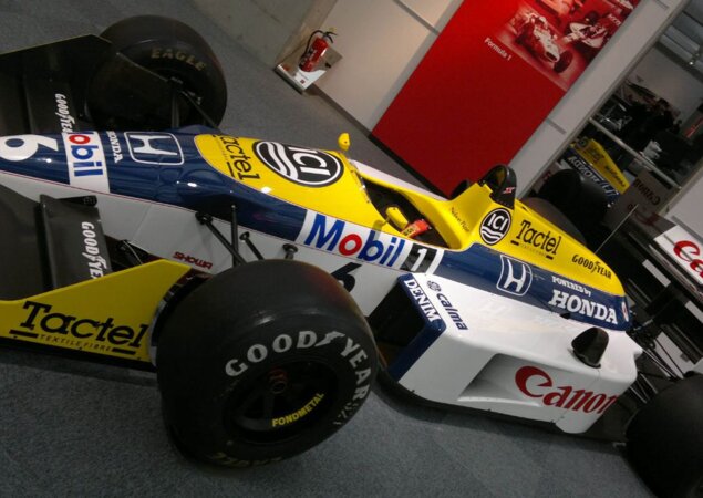 A Williams FW 11B guiada por Nelson Piquet na temporada de 1987 tinha motor Honda e está no museu