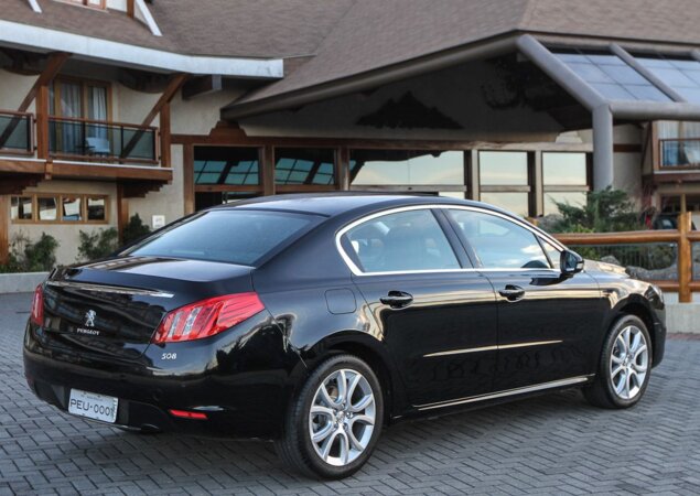 Propulsor já é utilizado em outros modelos da Peugeot, como o 3008 e o 408