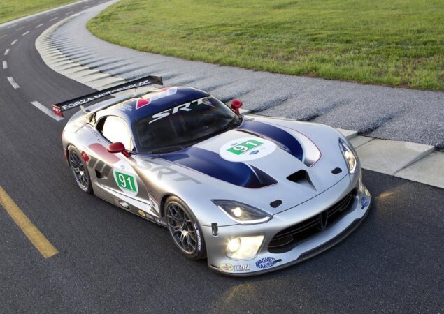 SRT Viper GTR-S