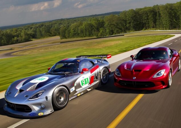 SRT Viper GTR-S