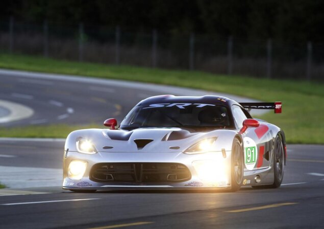 SRT Viper GTR-S