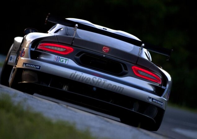 SRT Viper GTR-S