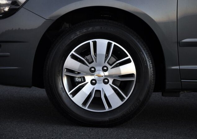 Configuração LTZ ganhou rodas aro 15 exclusivas