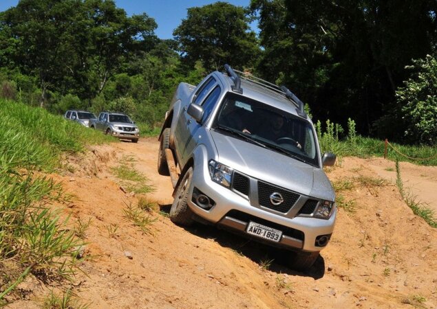 Chassi da Frontier é o mesmo da Nissan Titan, de porte maior