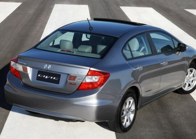 Com novo propulsor, o Civic não sai por menos de R$ 74.290