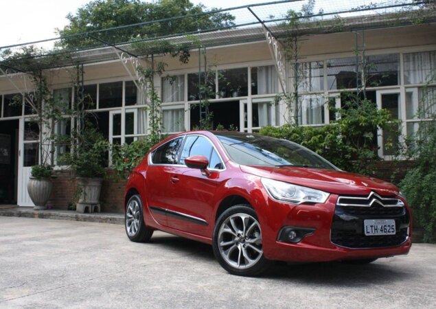 Com linhas elegantes, DS4 quer incomodar a concorrência germânica