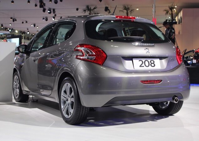 Peugeot 208