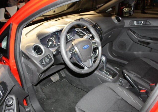 Interior do Fiesta 2014