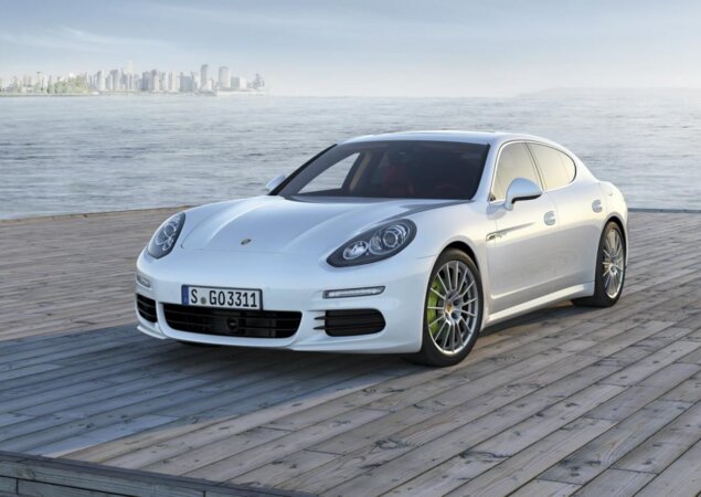 Porsche Panamera híbrido 2014