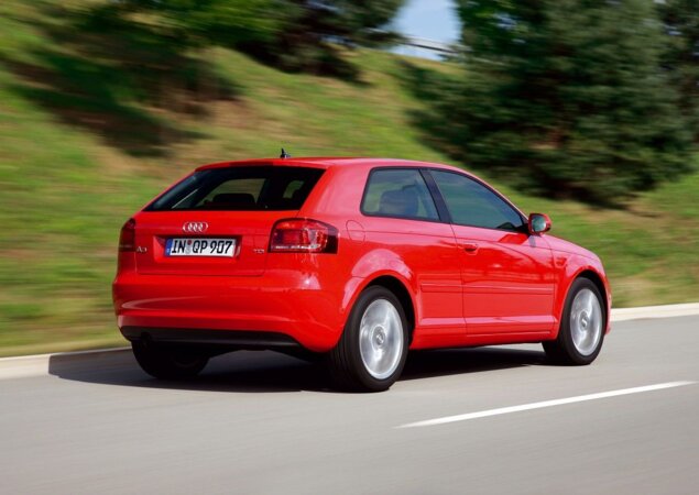 O hatch premium acelera de 0 a 100 km/h em 7,2 segundos