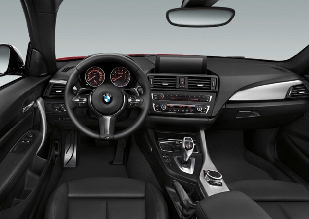 Cabine do BMW M235i