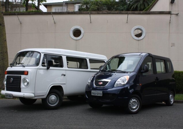 Entre tantas, a Rely Link aparece como o carro mais próximo à proposta da Kombi