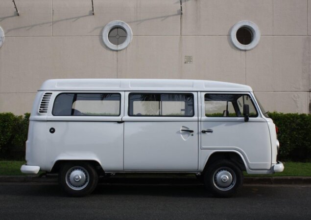 Grande e larga, Kombi leva nove passageiros com tranquilidade