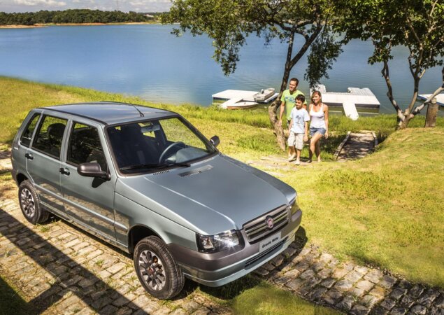 Fiat melhorou o acabamento interno do modelo na edição Grazie Mille