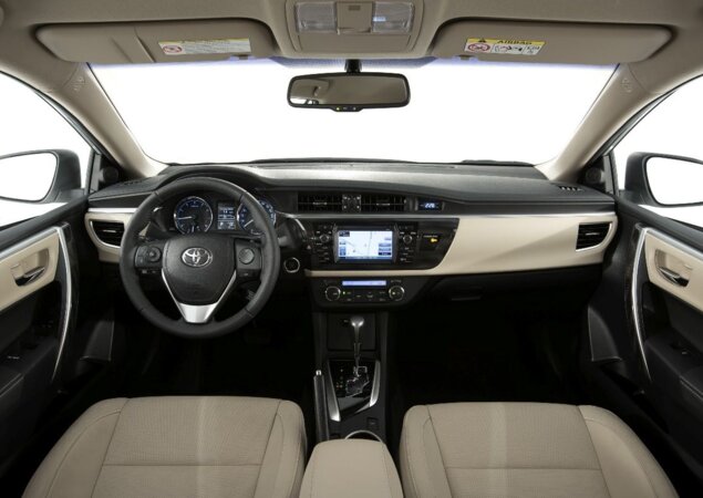 Interior do novo Corolla mantém sobriedade