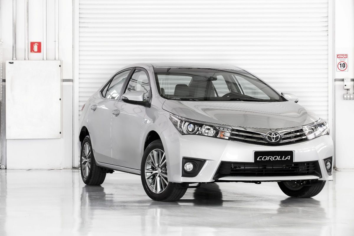 Novo Corolla dá as caras no mercado brasileiro