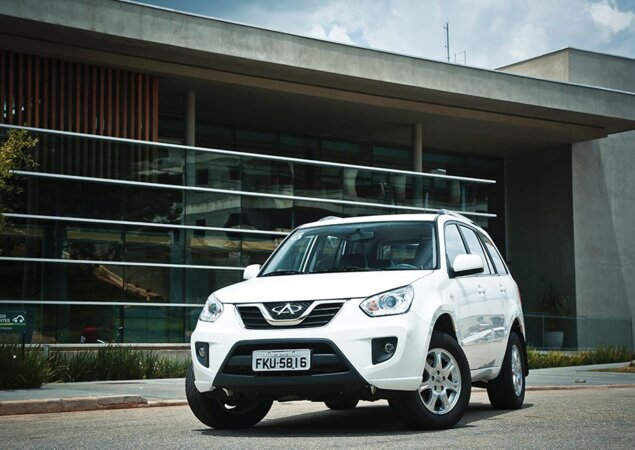 Com seis anos de atraso, Chery lança Tiggo automático