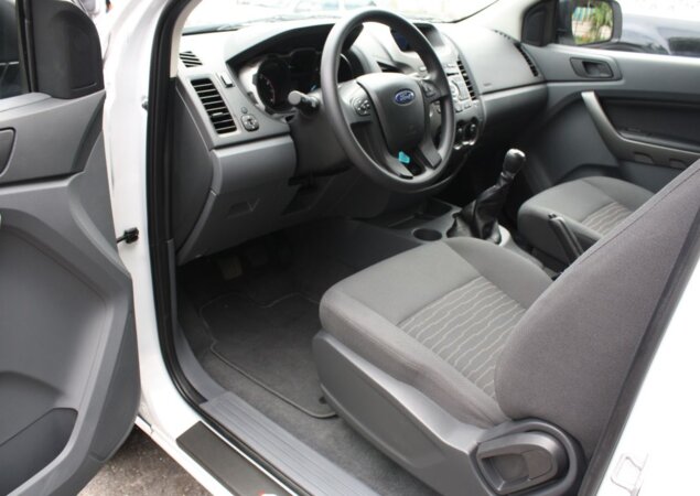 Acabamento, porém, ainda é o de um carro voltado para o trabalho: simples