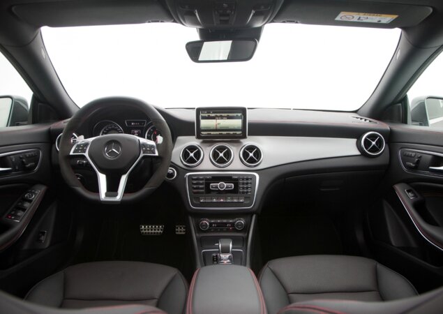 CLA 45 AMG usa as mesmas partes mecânicas do A 45 AMG
