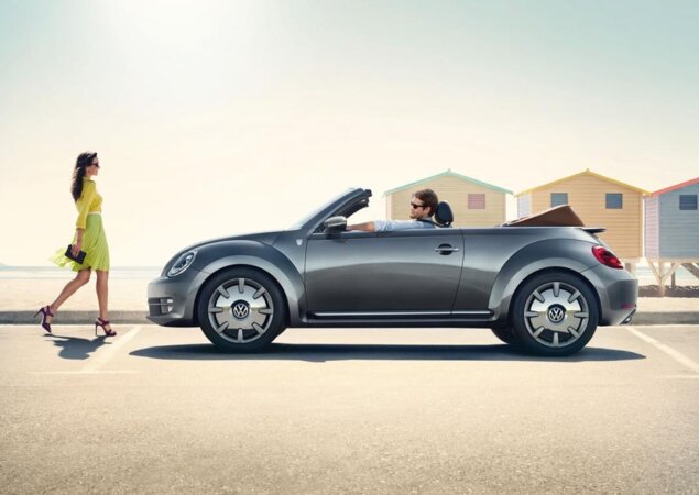 Fusca Karmann Edition é homenagem da Volkswagen à Karmann, empresa que montou os Fusca conversíveis entre 1949 e 1980